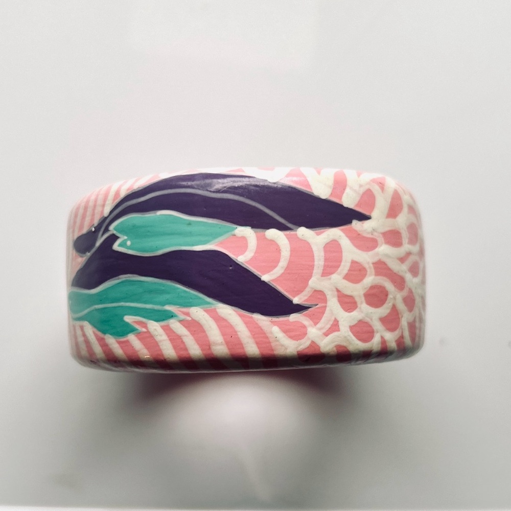 Vintage Hand Painted Wood Bangle Bracelet Pink Blue Abstract Botanical Chunky - Picture 4 of 12